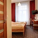 ホテル ロータス 3*