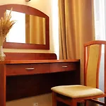 Lothus Hotel