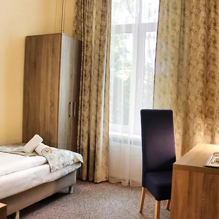 Lothus 3* Вроцлав