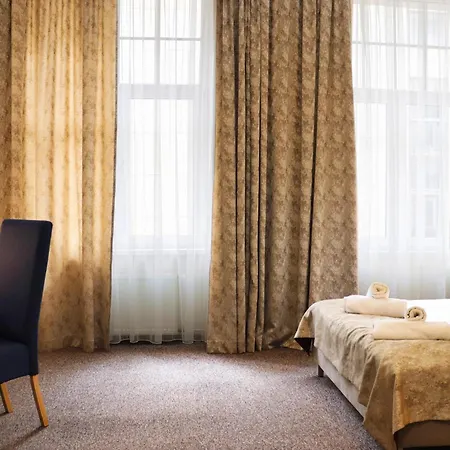 Lothus 3* Вроцлав