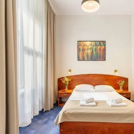 Lothus 3*