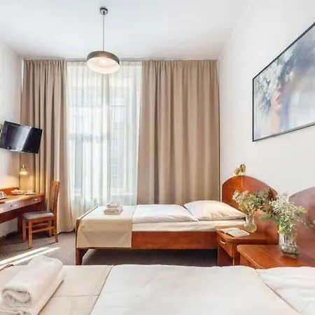 Lothus 3* Вроцлав